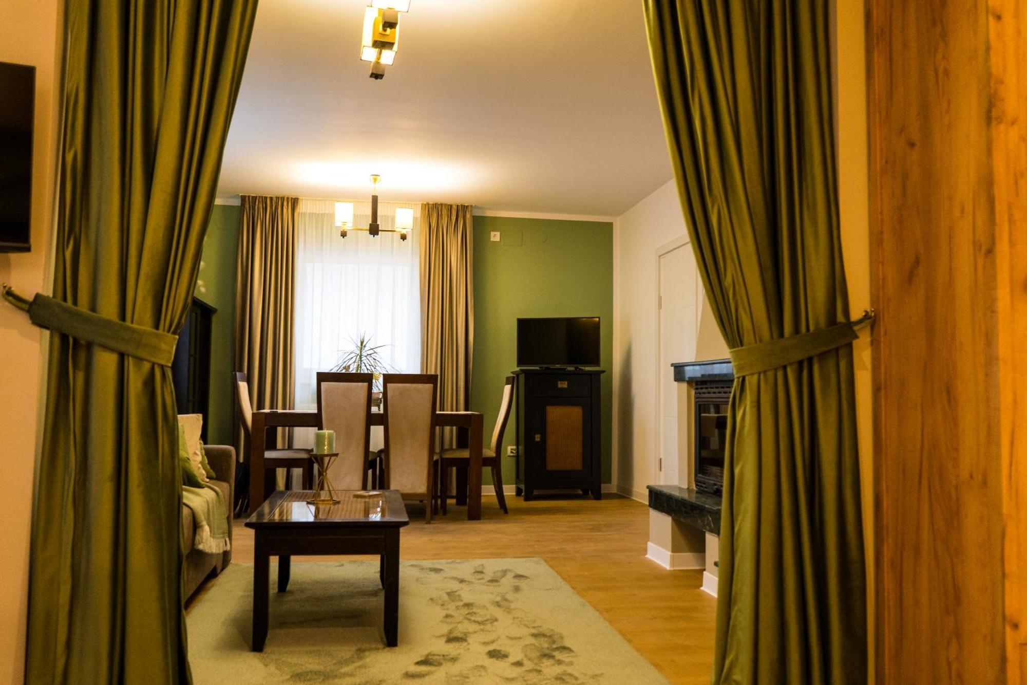 Aristocratic Home 브라쇼브 외부 사진
